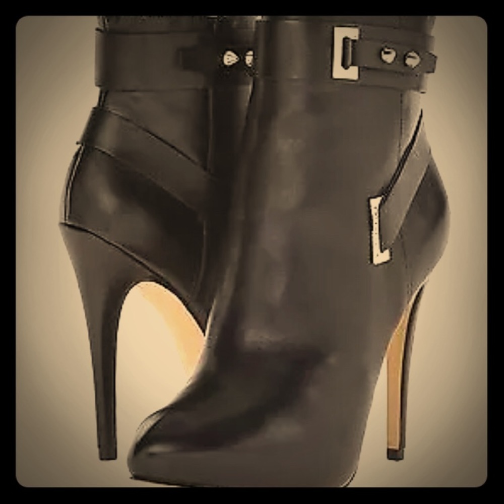 Guess Booties
